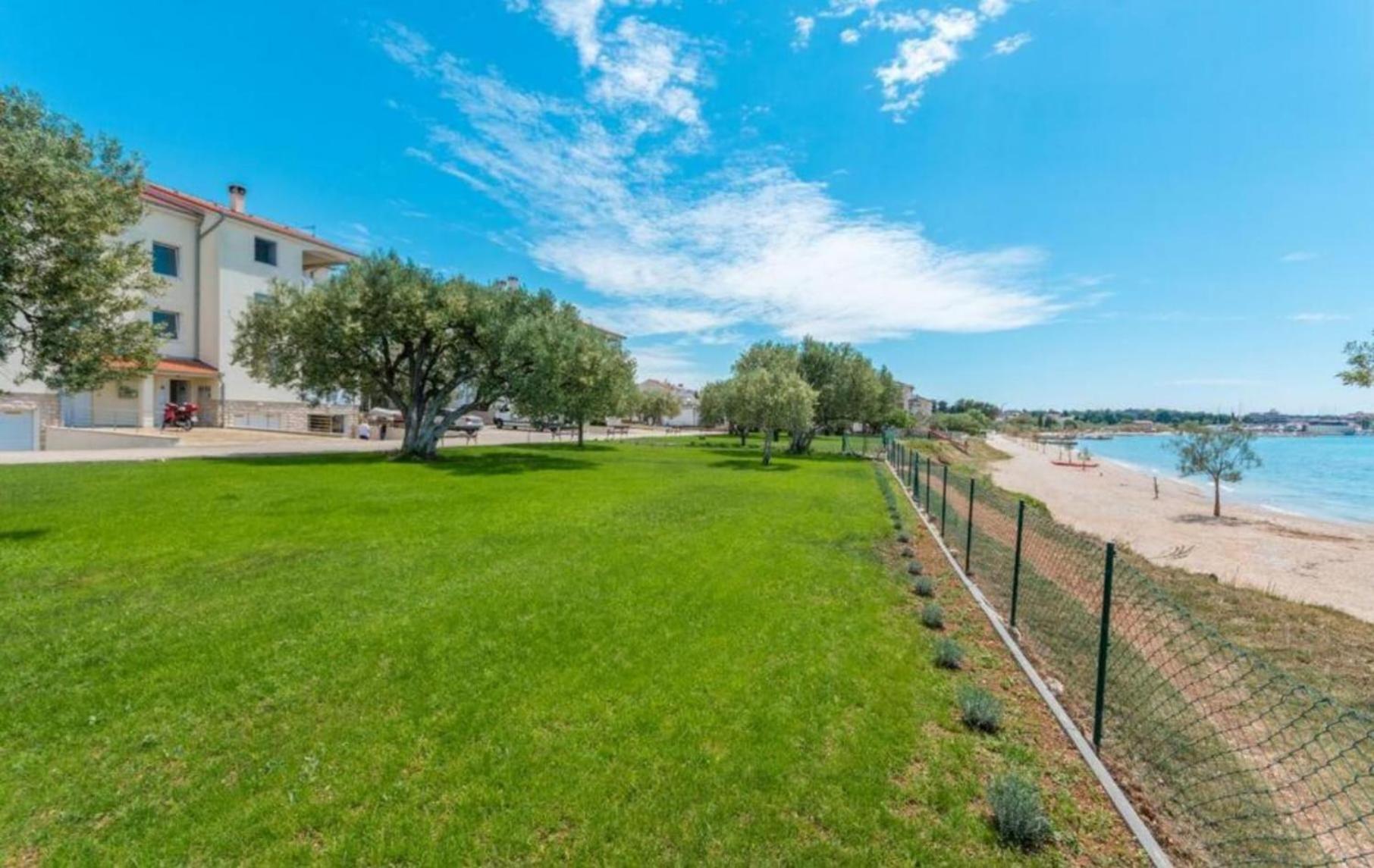 Luxury Beach Apartment Biograd Na Moru Exteriér fotografie